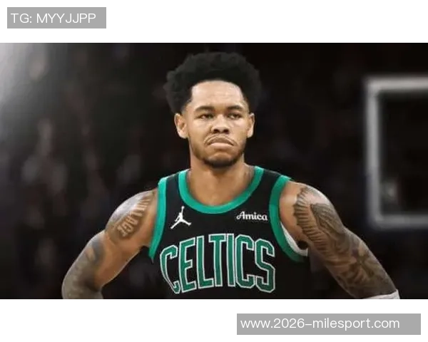 安芬尼西蒙斯表现平平15投5中三分8投3中贡献17分4篮板5助攻正负值12