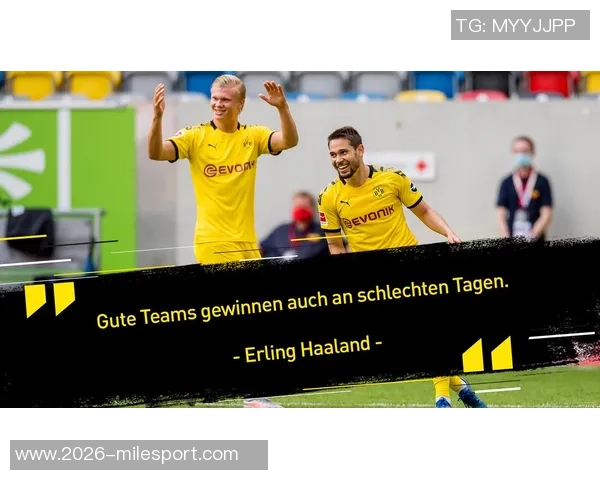 翁达夫连入两球助斯图加特追平多特比赛精彩瞬间回顾