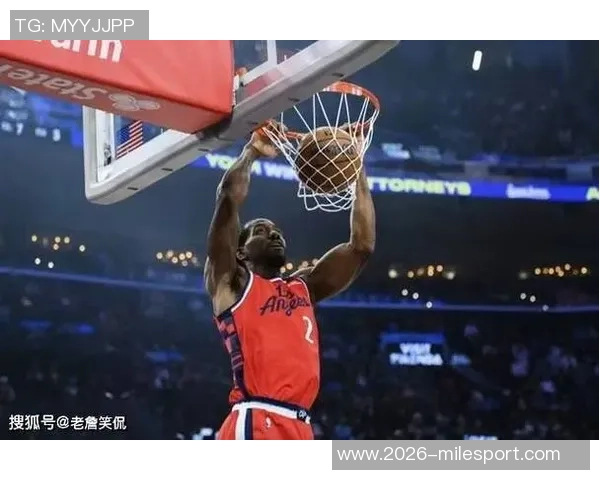 快船末节大胆尝试小卡搭配四替补阵容引发热议