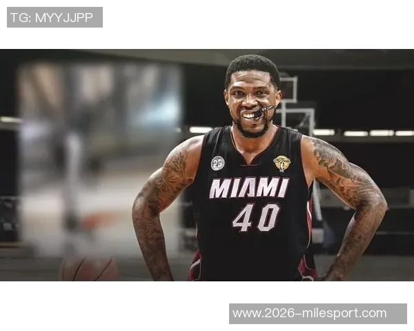 帕金斯谈哈斯勒姆替补生涯:坐在替补席上并非轻松之路 帕金斯谈哈斯勒姆替补生涯:坐在替补席上并非轻松之路